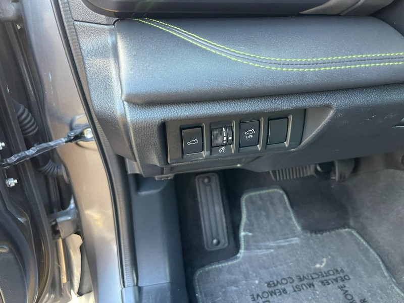 Subaru Outback Vehicle Image 25