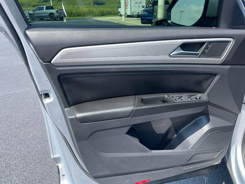 Volkswagen Atlas Vehicle Image 24