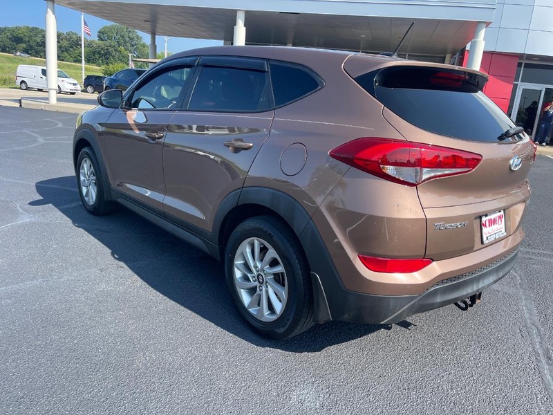 Hyundai Tucson Vehicle Image 07