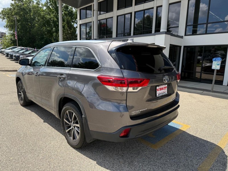 Toyota Highlander Vehicle Image 07