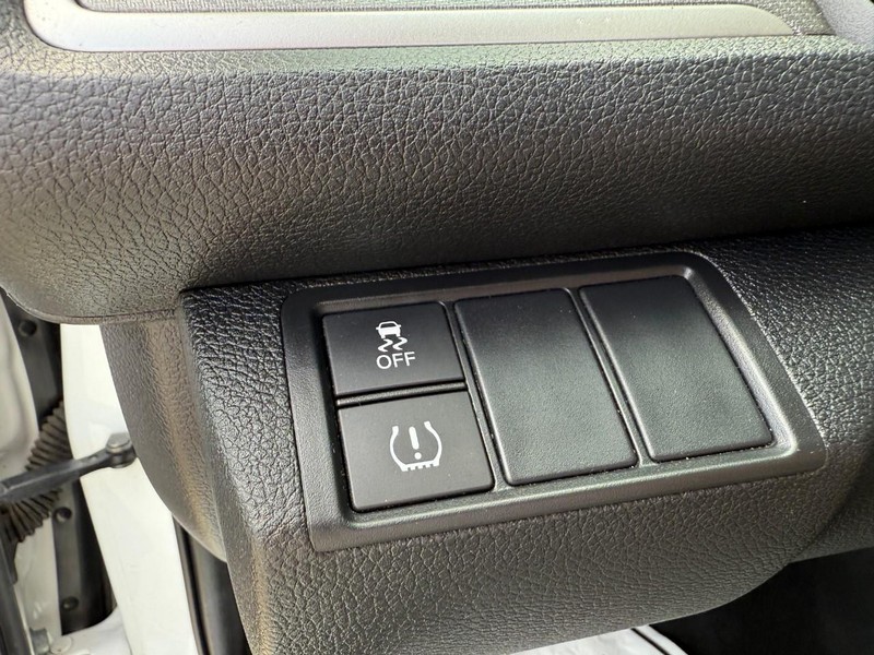 Honda Civic Sedan Vehicle Image 17