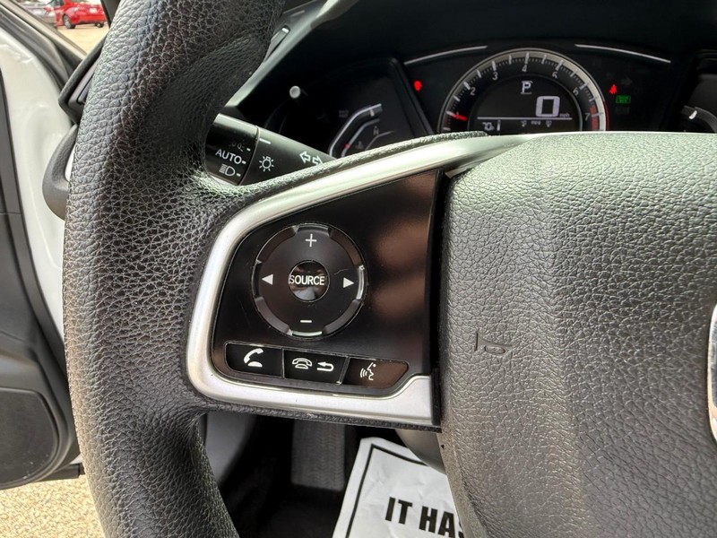 Honda Civic Sedan Vehicle Image 19