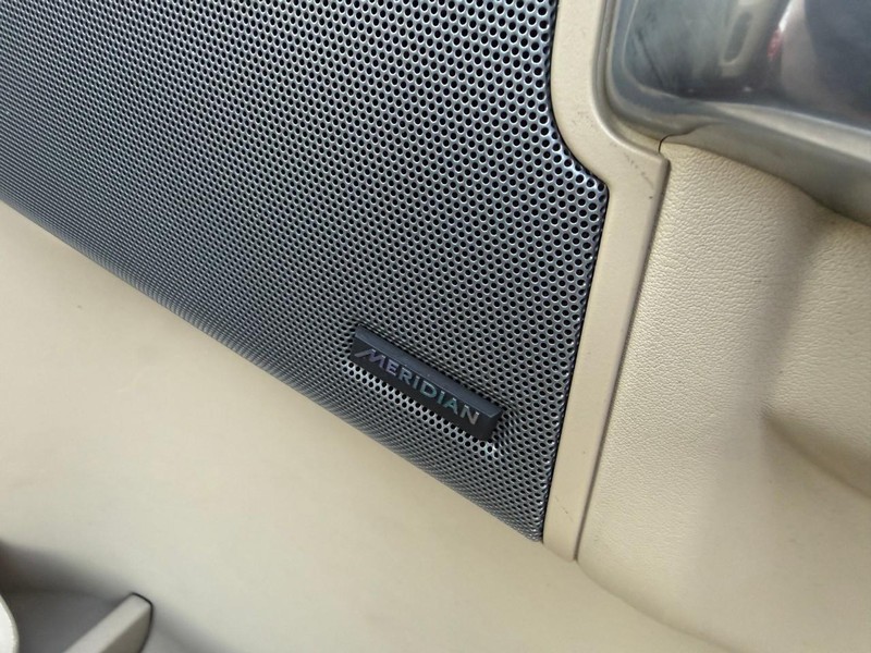 Land Rover LR4 Vehicle Image 24