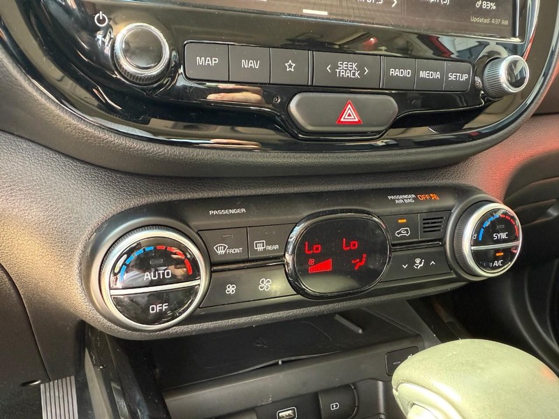Kia Soul Vehicle Image 18