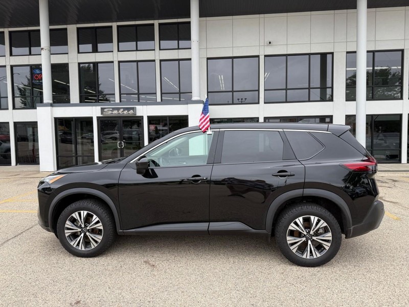 Nissan Rogue Vehicle Image 08