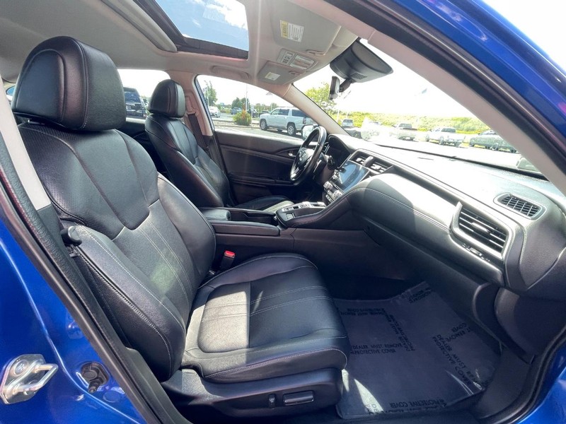 Honda Insight Vehicle Image 11