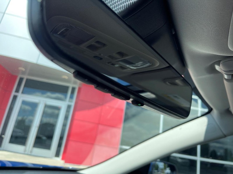 Honda Insight Vehicle Image 31