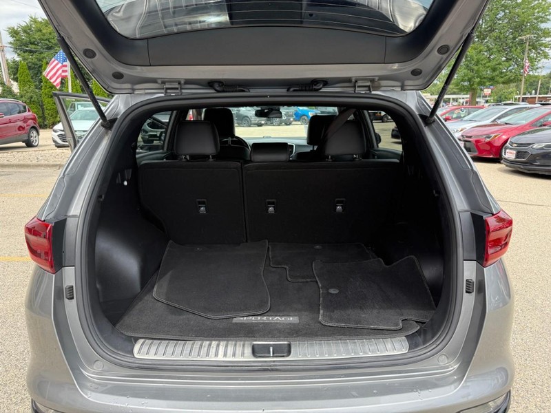 Kia Sportage Vehicle Image 13
