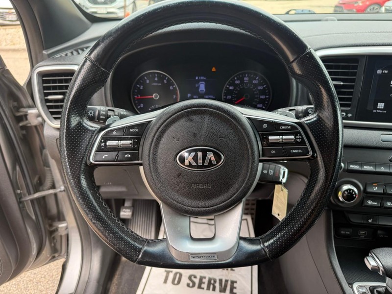 Kia Sportage Vehicle Image 19