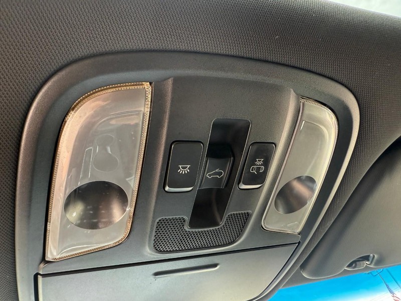 Kia Sportage Vehicle Image 30