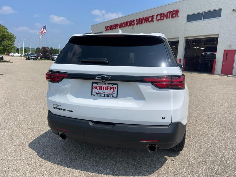 Chevrolet Traverse Vehicle Image 04