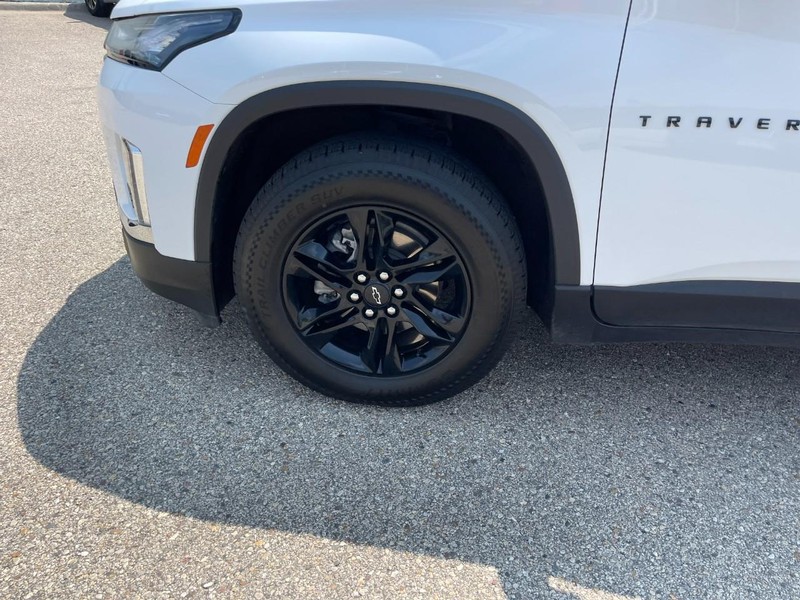 Chevrolet Traverse Vehicle Image 07