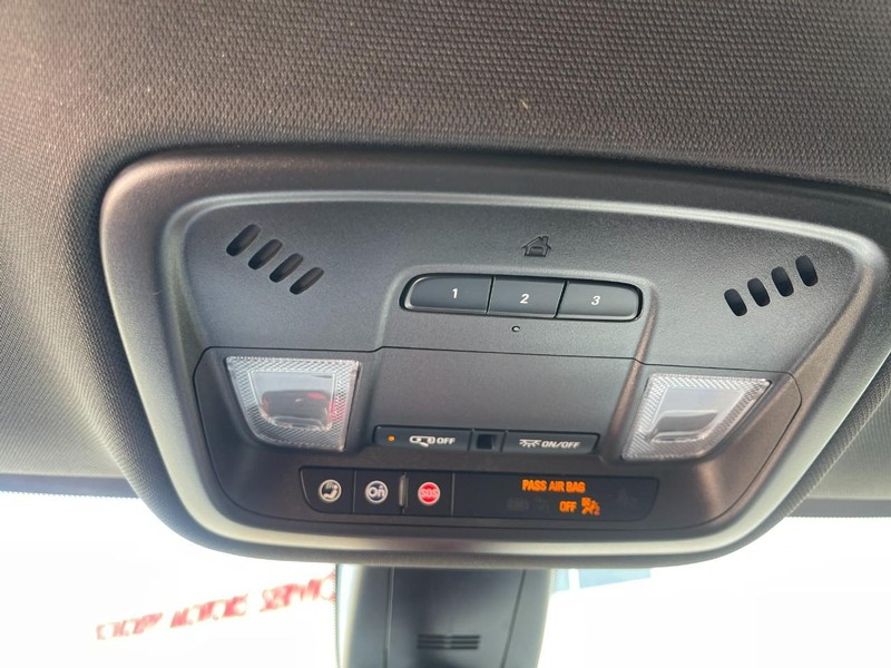 Chevrolet Traverse Vehicle Image 39