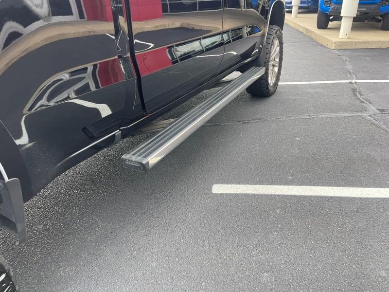 Chevrolet Silverado 1500 Vehicle Image 10