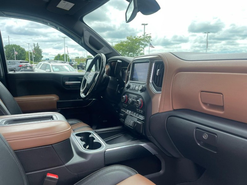 Chevrolet Silverado 1500 Vehicle Image 11
