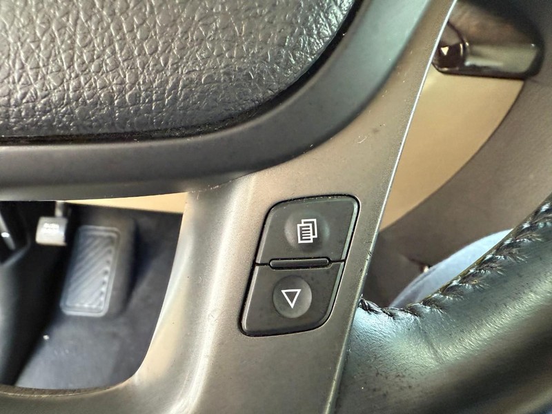 Kia Sorento Vehicle Image 26