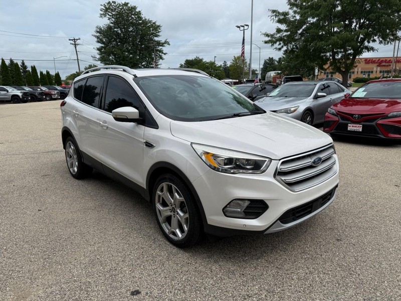 Ford Escape Vehicle Image 03