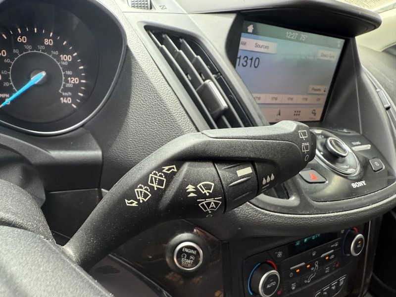 Ford Escape Vehicle Image 20