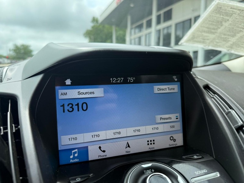 Ford Escape Vehicle Image 22