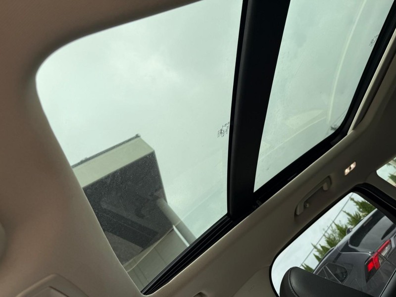 Ford Escape Vehicle Image 29