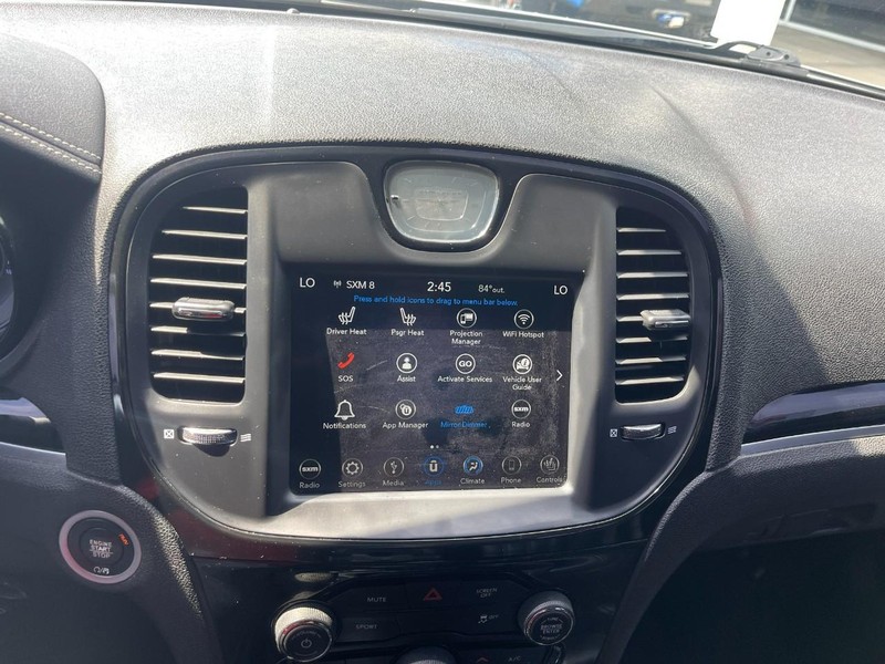 Chrysler 300 Vehicle Image 30