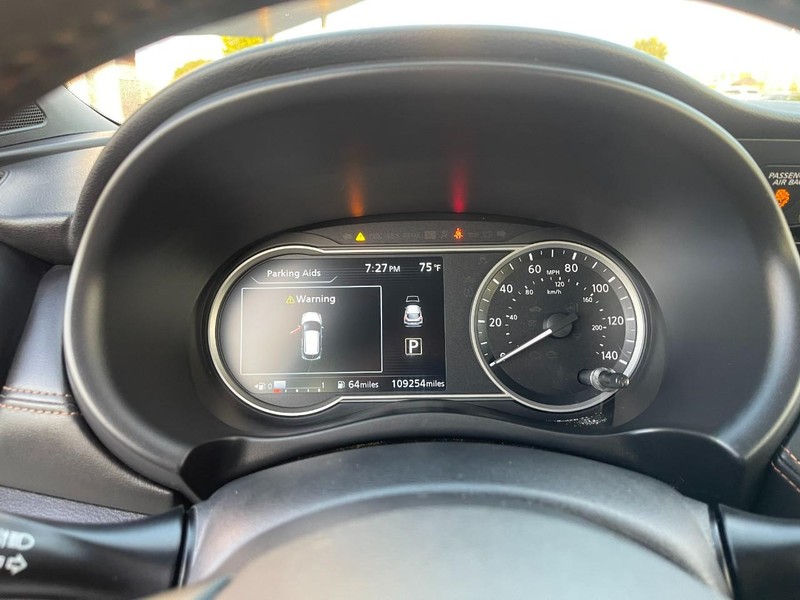Nissan Kicks Vehicle Image 21