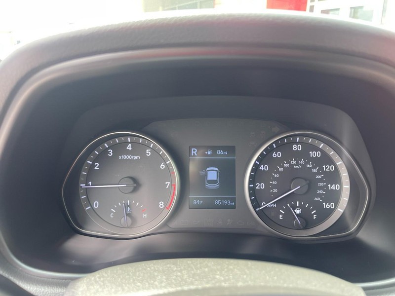 Hyundai Elantra GT Vehicle Image 30