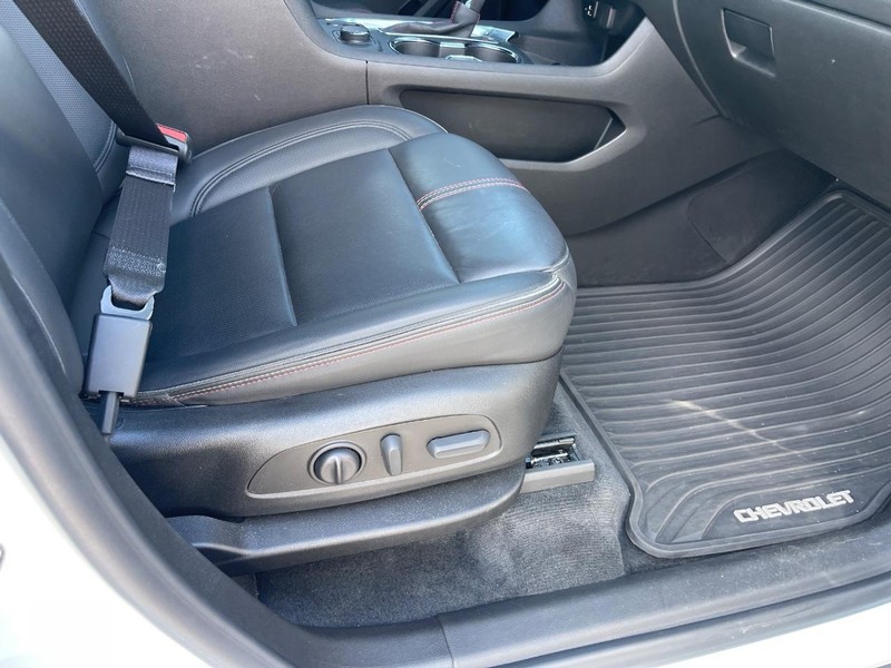 Chevrolet Traverse Vehicle Image 09