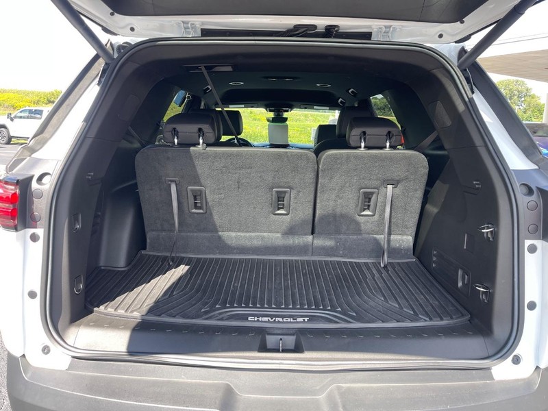 Chevrolet Traverse Vehicle Image 15