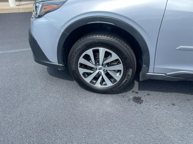 Subaru Outback Vehicle Image 08