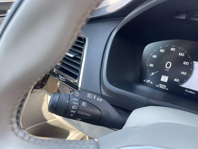 Volvo XC90 Vehicle Image 31