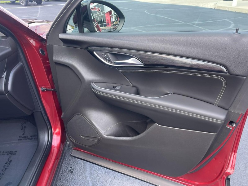 Buick Envision Vehicle Image 12