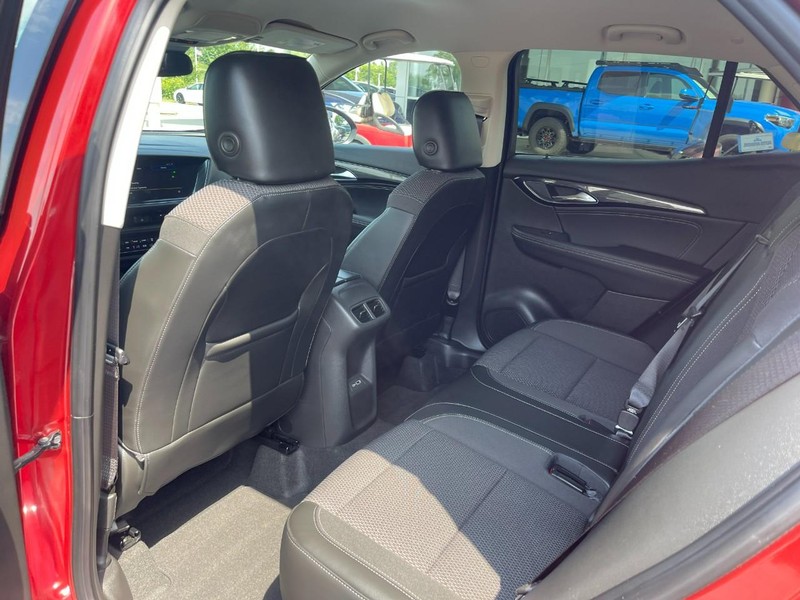 Buick Envision Vehicle Image 18