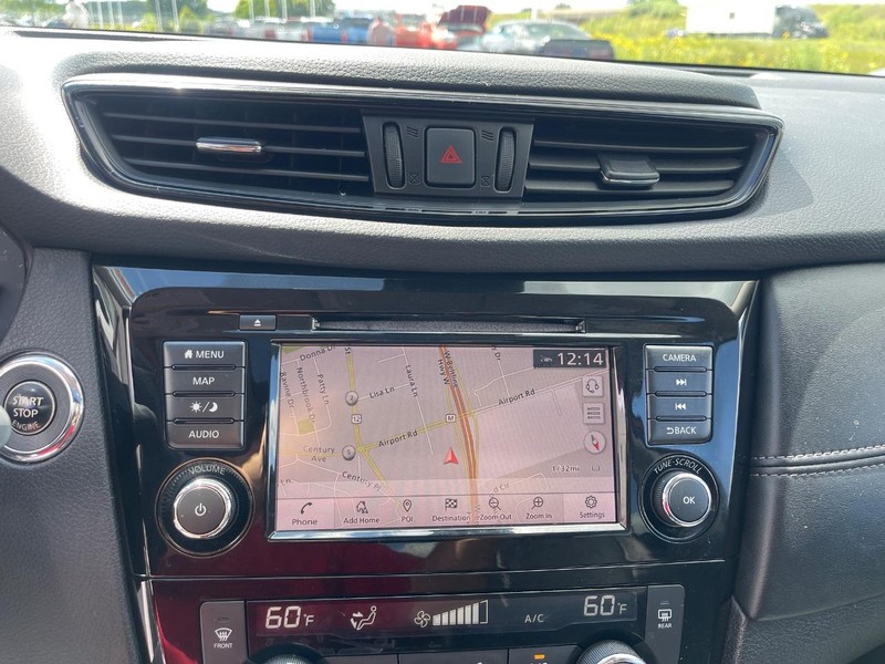 Nissan Rogue Vehicle Image 35