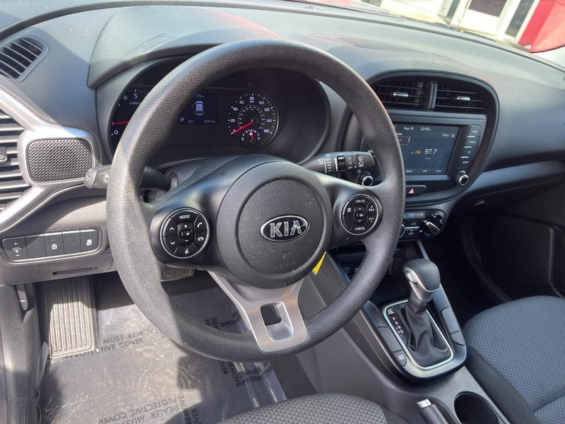 Kia Soul Vehicle Image 16