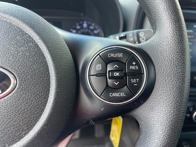 Kia Soul Vehicle Image 20