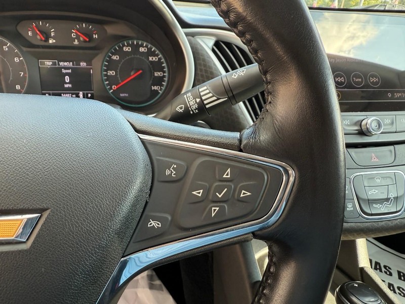 Chevrolet Malibu Vehicle Image 23