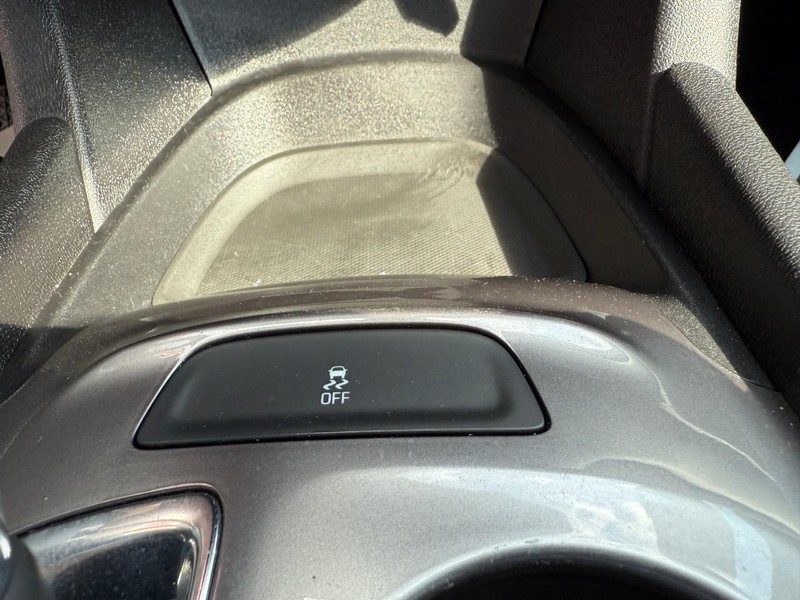Chevrolet Malibu Vehicle Image 28
