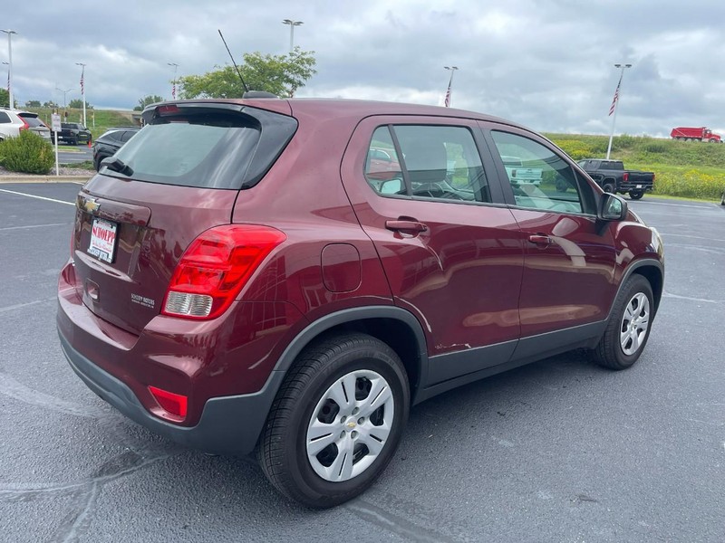 Chevrolet Trax Vehicle Image 03