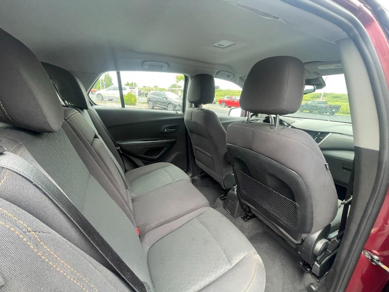 Chevrolet Trax Vehicle Image 08