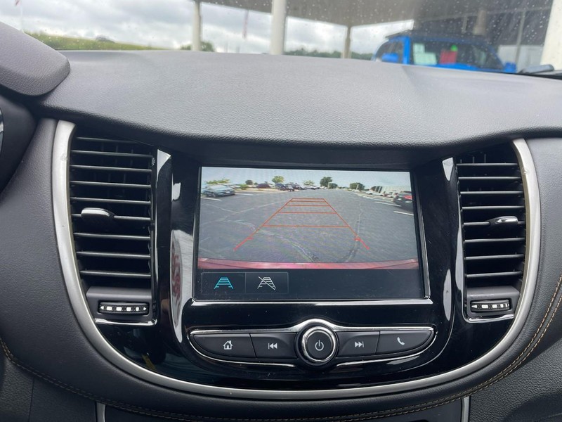 Chevrolet Trax Vehicle Image 18