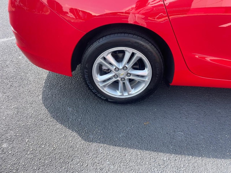 Chevrolet Cruze Vehicle Image 08