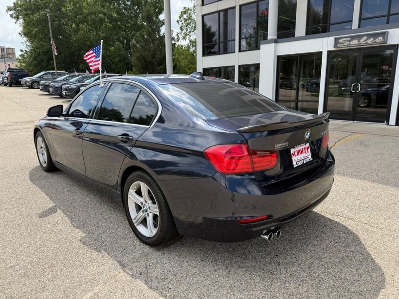 BMW 3 Series Vehicle Image 07