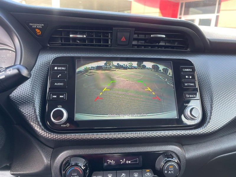 Nissan Kicks Vehicle Image 25