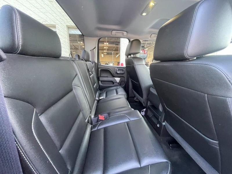 Chevrolet Silverado 1500 Vehicle Image 12