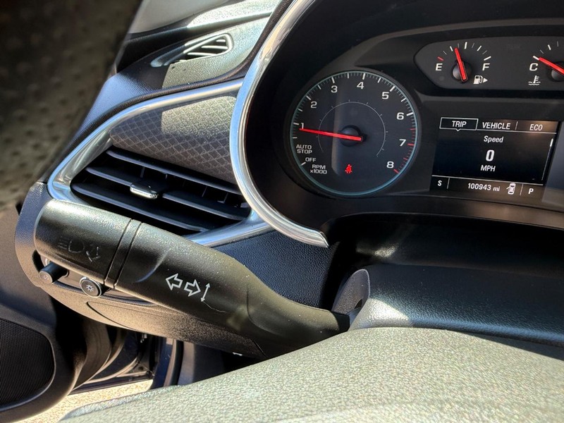 Chevrolet Malibu Vehicle Image 22