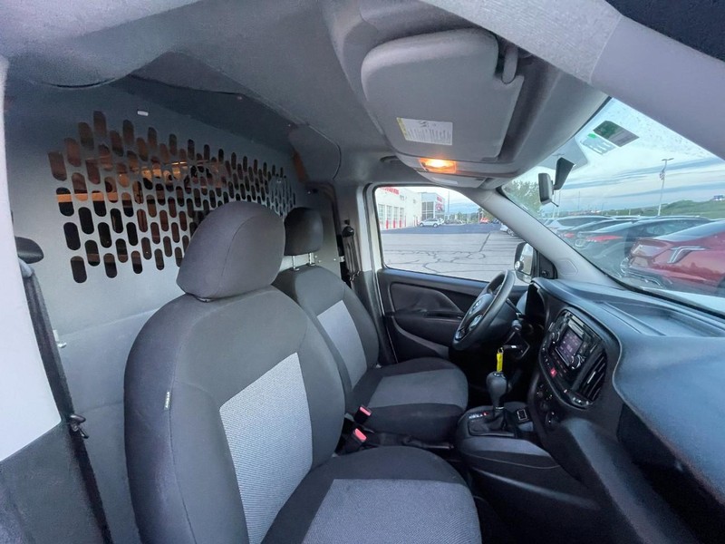 Ram ProMaster City Cargo Van Vehicle Image 03