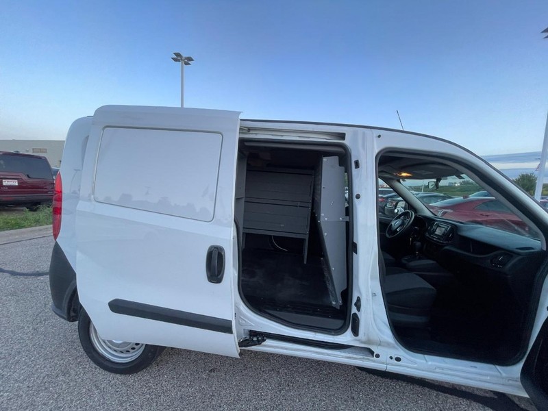 Ram ProMaster City Cargo Van Vehicle Image 04