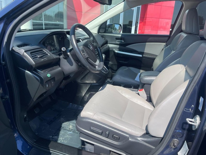 Honda CR-V Vehicle Image 18