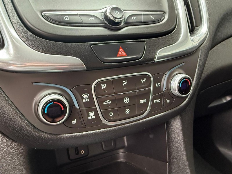 Chevrolet Equinox Vehicle Image 29